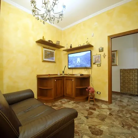 Al Castello Dimora In Un Borgo Medioevale 10 Posti Apartment *